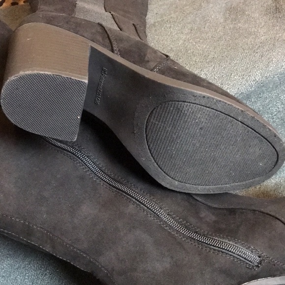 Black SO heeled knee boots new in box - Picture 5 of 7